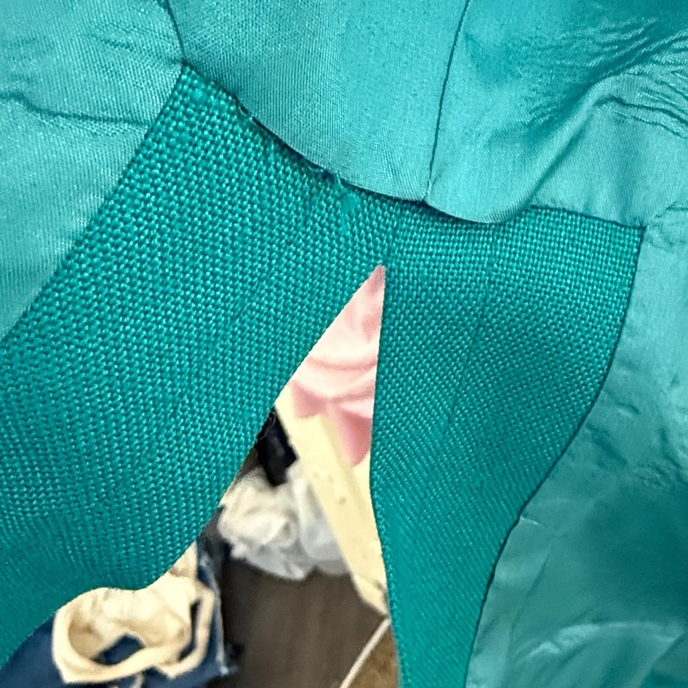 Yves Saint Laurent Women's Teal Blazer( vintage) - Picture 3 of 5